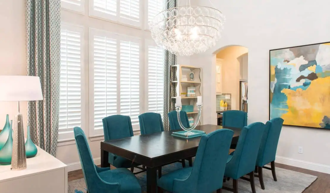 What Color Light Is Best For Dining Room