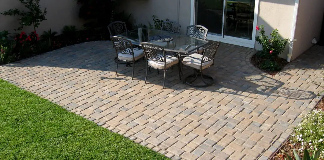 How To Lay Flagstone Patio