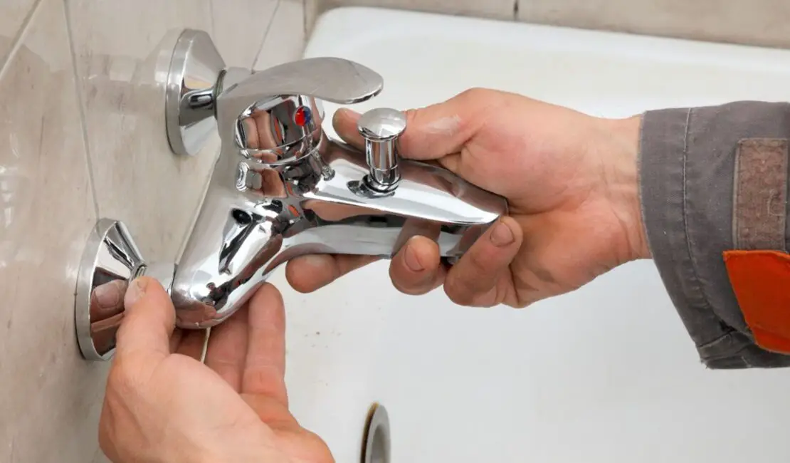 What Are Plumbing Fixtures