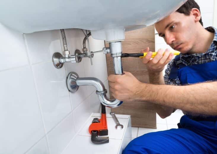 How To Clean Your Plumbing Pipes