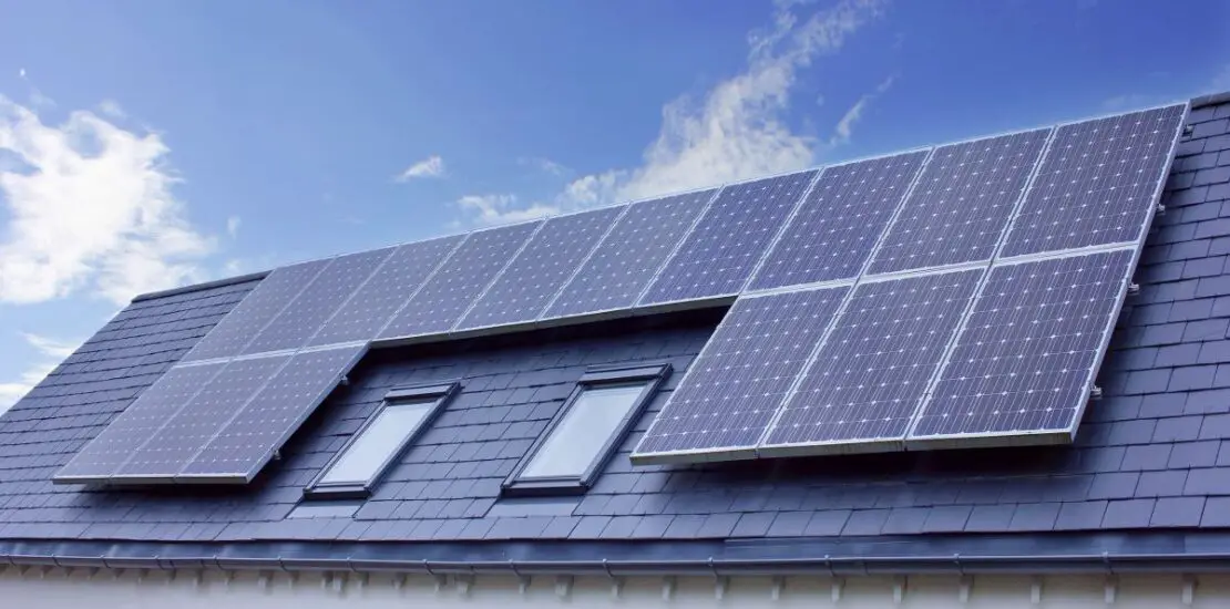 How Do Solar Panels Work On A House