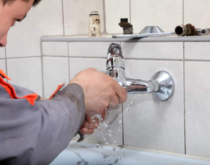 How To Test Plumbing For Leaks