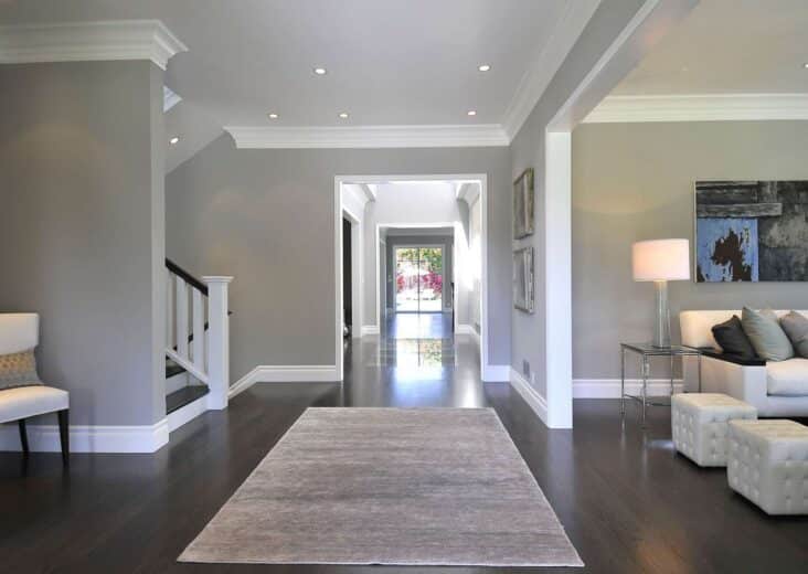 What Color Baseboards With White Walls