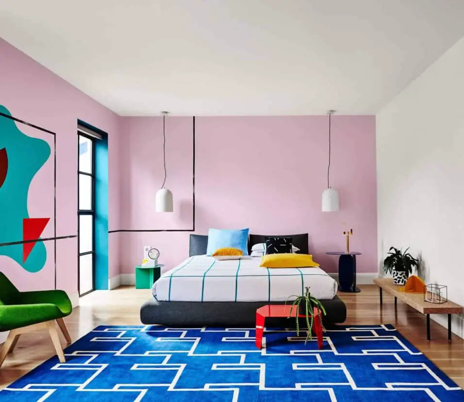 What Paint Colors Make Rooms Look Bigger