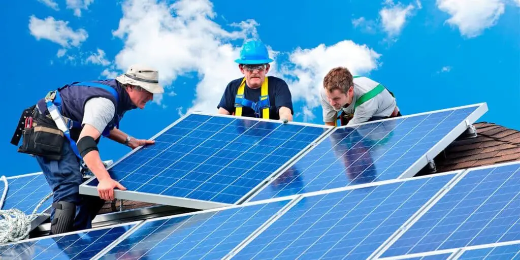 Can Solar Panels Power A House During A Power Outage