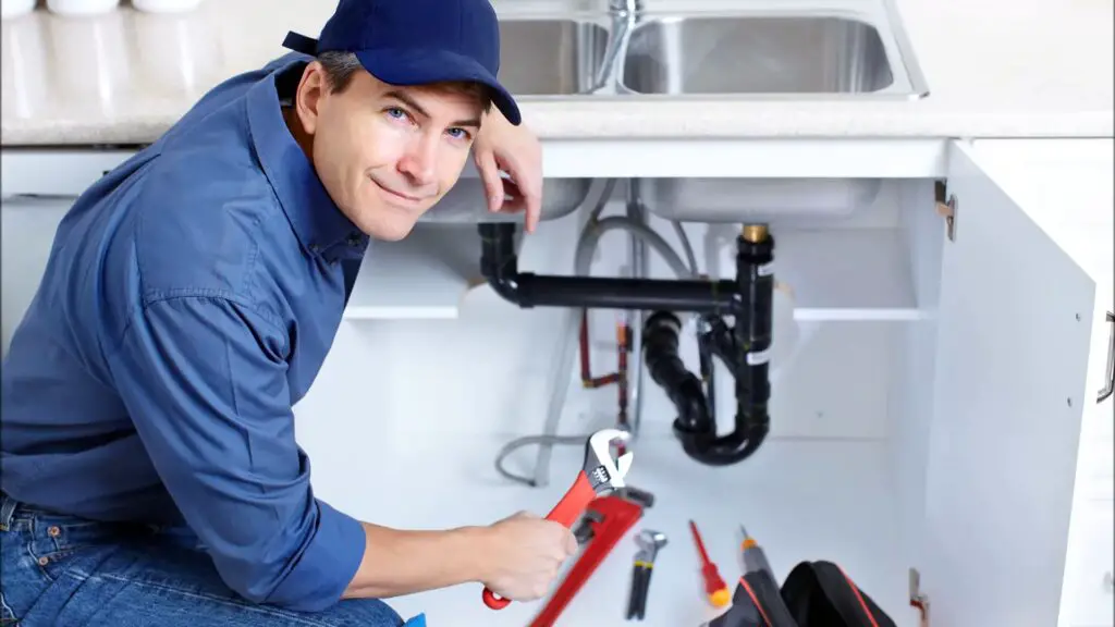 How Much Does An Apprentice Plumber Make
