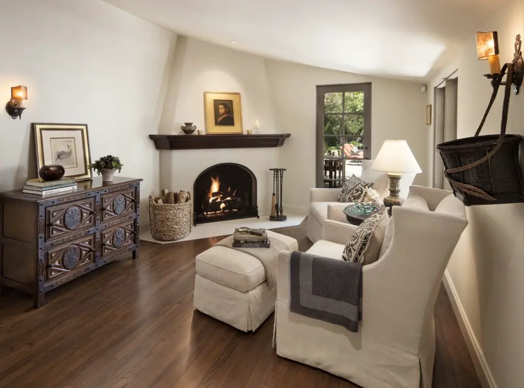 How To Arrange Furniture With A Corner Fireplace