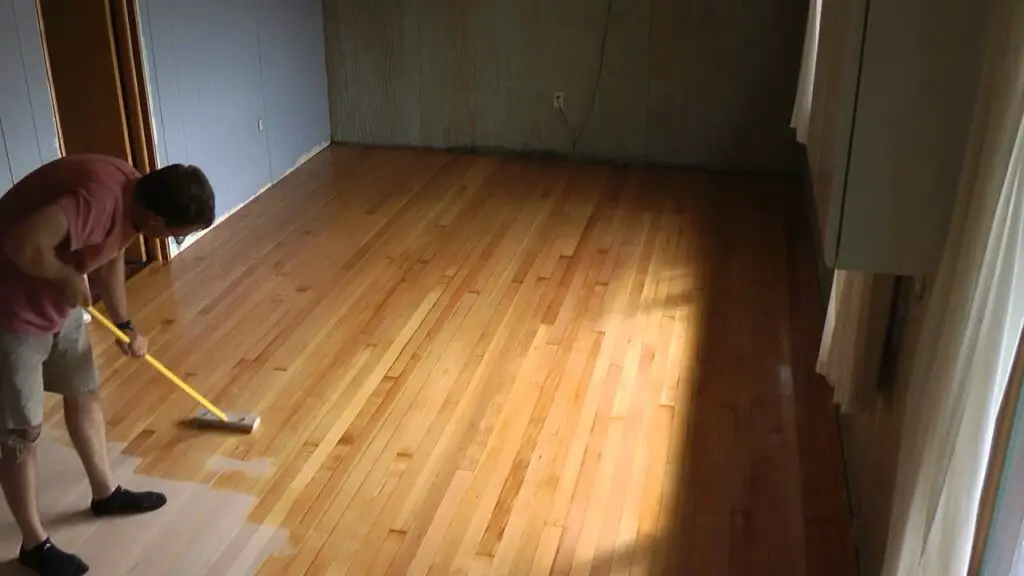 How To Apply Polyurethane To Wood Floors