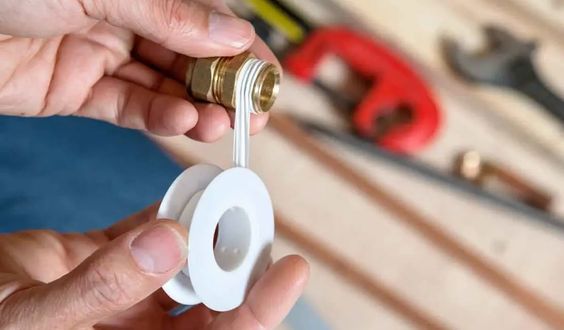 How To Apply Plumbing Tape