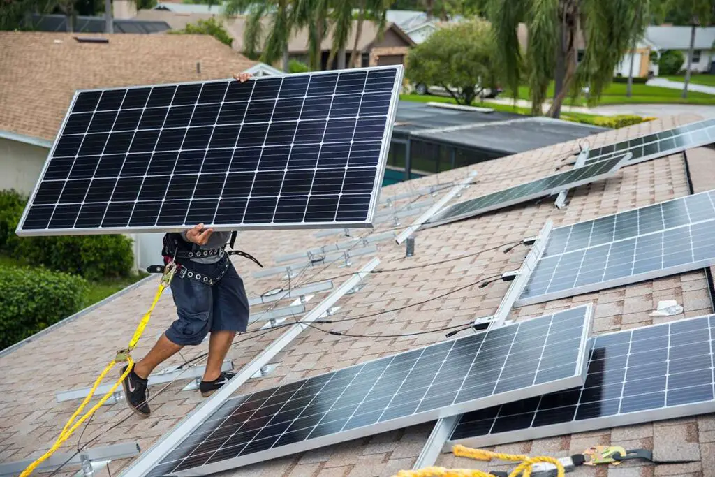 How Do Solar Panels Work On A House
