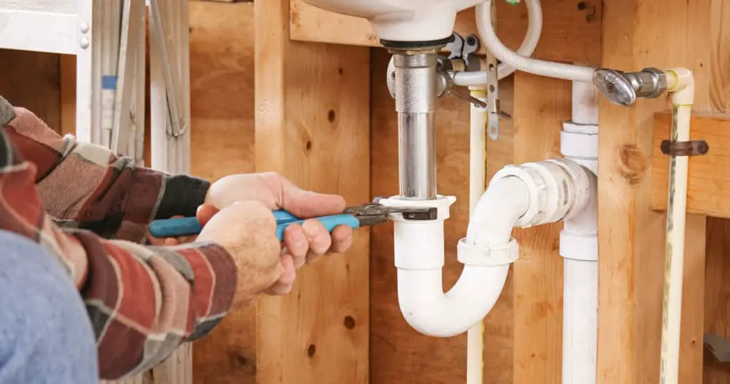 How Does Plumbing Work In A House