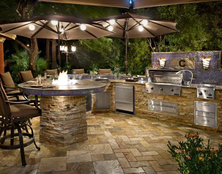 How To Design An Outdoor Kitchen