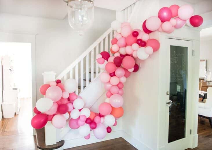 How To Attach Balloon Garland To Wall Without Command Hooks 