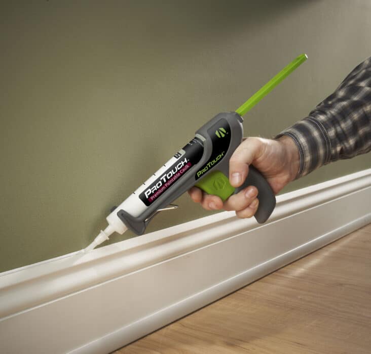 How To Apply Caulking To Baseboards