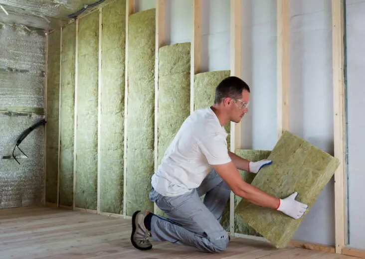 Do You Put Insulation On Interior Walls