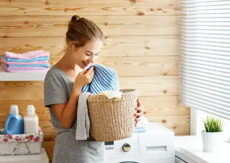 How To Stop Clothes Smelling Musty In Wardrobe