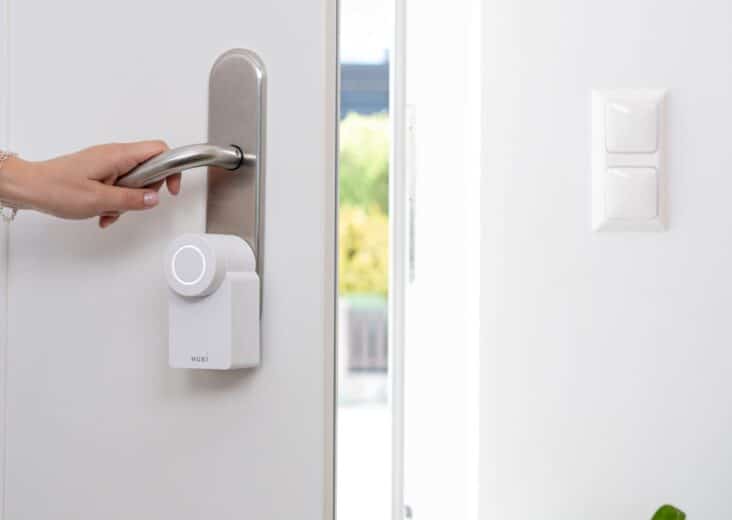 How To Use Airbnb Smart Lock