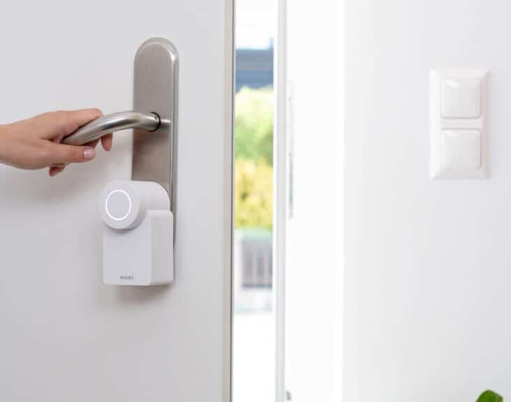 How To Use Airbnb Smart Lock