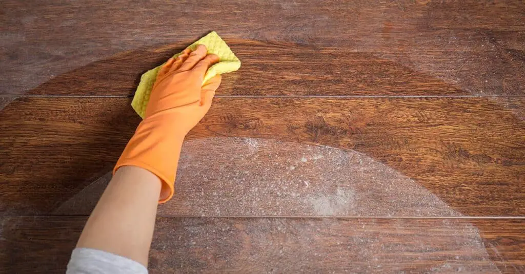How To Clean Exterior Painted Wood