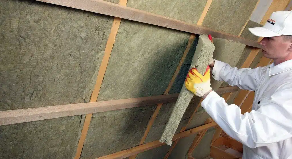 How To Install Unfaced Insulation In Ceiling