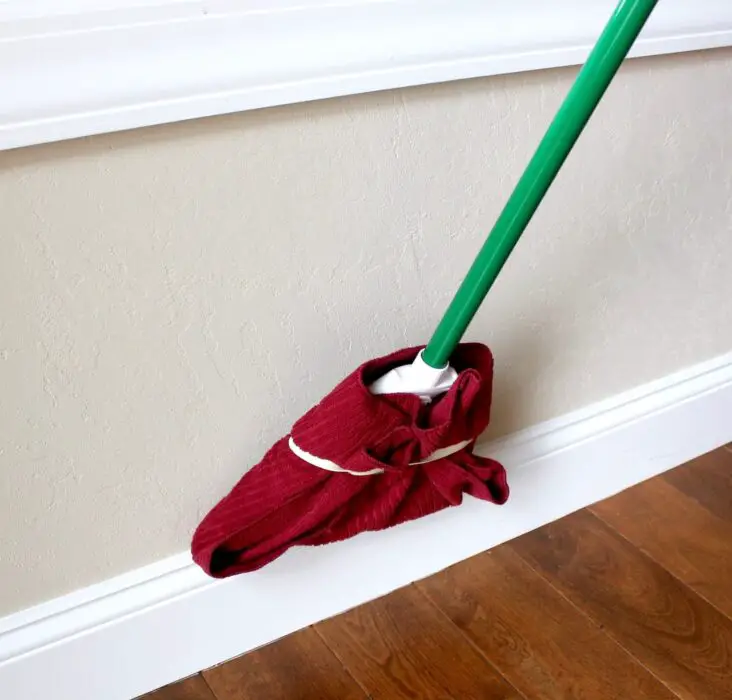 What Is The Best Way To Clean Baseboards