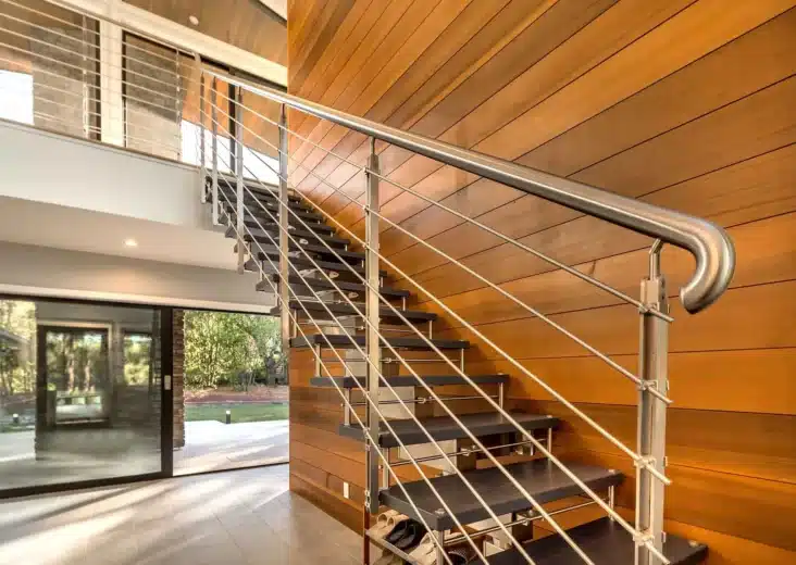 What Kind Of Paint To Use On Interior Metal Railings