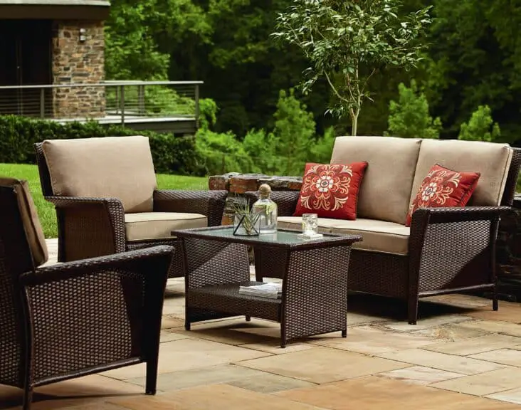 Who Makes Elliot Creek Patio Furniture