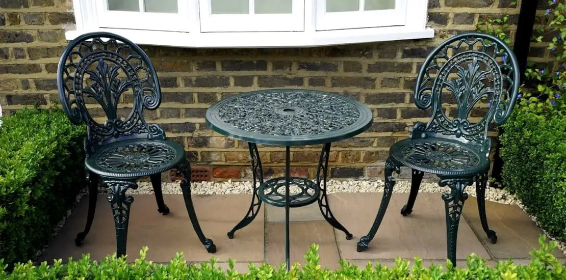 How To Spray Paint Metal Patio Furniture 