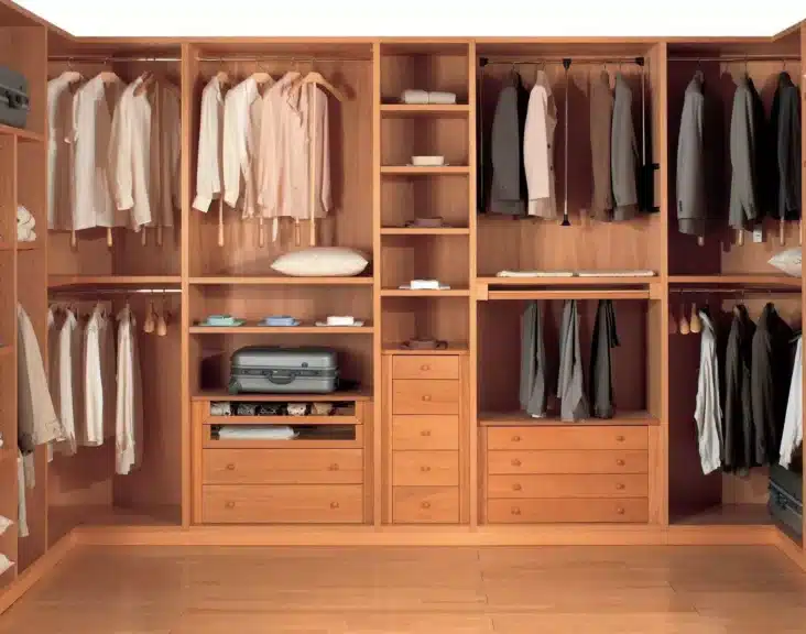 How To Downsize Wardrobe