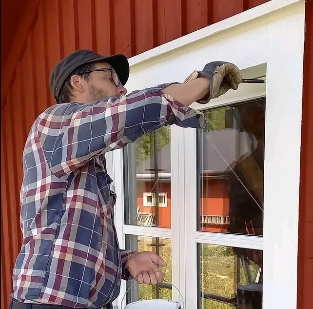 How To Paint Exterior Window Trim