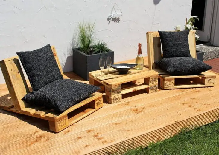 How To Make Patio Furniture Out Of Pallets