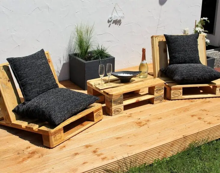 How To Make Patio Furniture Out Of Pallets