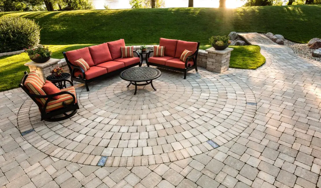 How Thick Are Patio Pavers