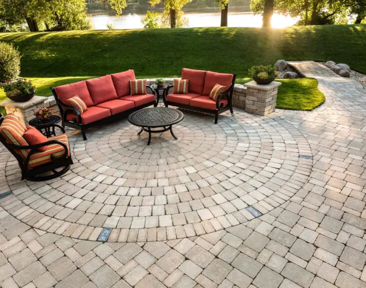 How Thick Are Patio Pavers