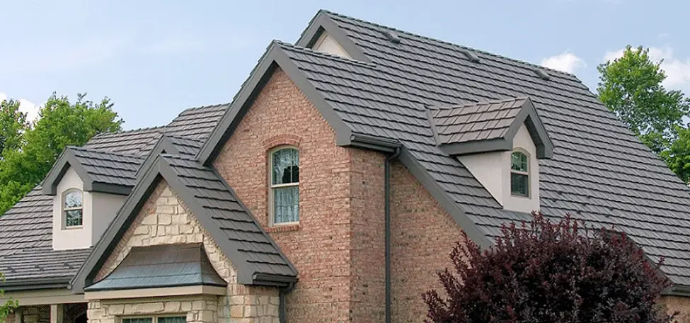 What Is The Difference Between Metal Roof And Shingles 